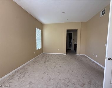 68 E Serene Avenue - Photo Thumbnail 19