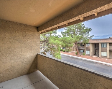 4571 Carriage Park Drive - Photo Thumbnail 17