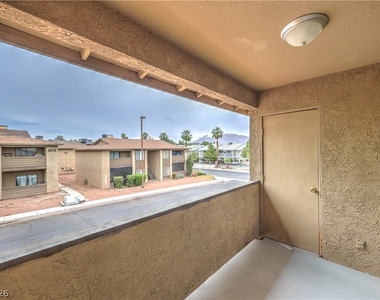 4571 Carriage Park Drive - Photo Thumbnail 16