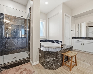 3922 Jacob Lake Circle - Photo Thumbnail 43