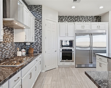 3922 Jacob Lake Circle - Photo Thumbnail 23