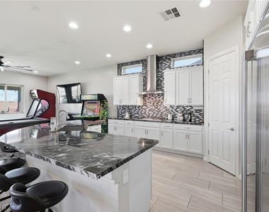 3922 Jacob Lake Circle - Photo Thumbnail 20