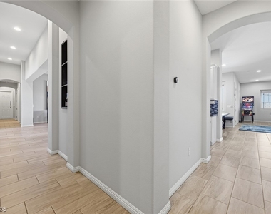 3922 Jacob Lake Circle - Photo Thumbnail 49