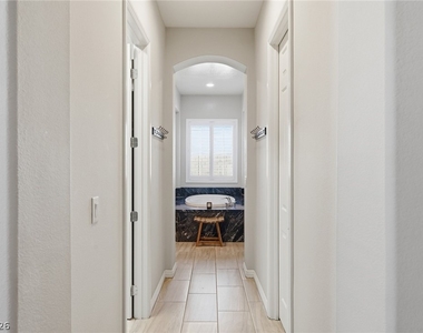 3922 Jacob Lake Circle - Photo Thumbnail 40
