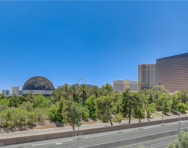 360 E Desert Inn Road - Photo Thumbnail 39