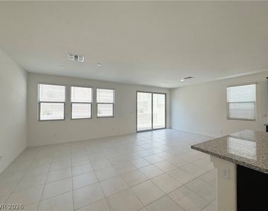 101 Silver Run Lane - Photo Thumbnail 13