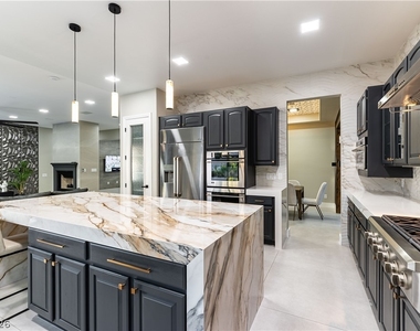 11544 Bohemian Forest Avenue - Photo Thumbnail 10