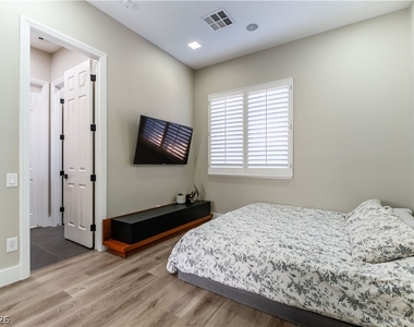 11544 Bohemian Forest Avenue - Photo Thumbnail 30