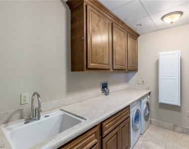 9103 Alta Drive - Photo Thumbnail 21
