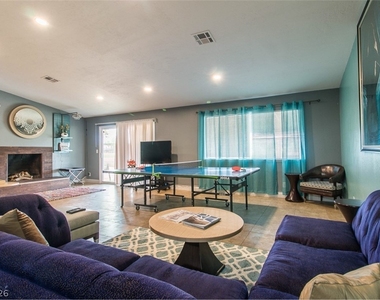 1812 Niblick Circle - Photo Thumbnail 3
