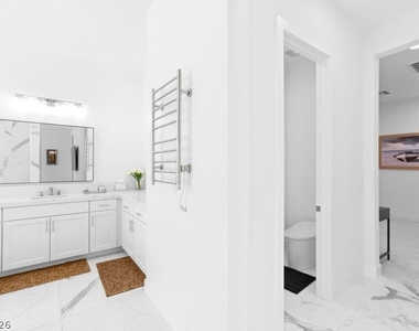 4315 N Dapple Gray Road - Photo Thumbnail 41