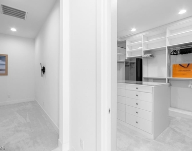 4315 N Dapple Gray Road - Photo Thumbnail 37