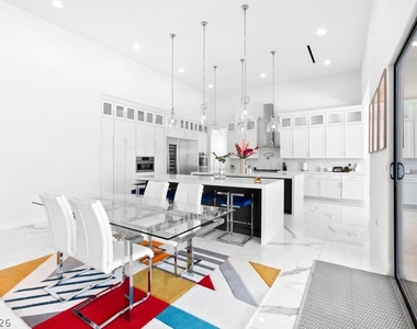 4315 N Dapple Gray Road - Photo Thumbnail 97