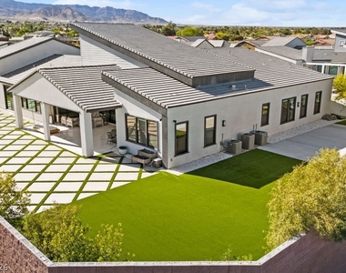 4315 N Dapple Gray Road - Photo Thumbnail 50