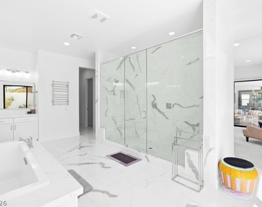 4315 N Dapple Gray Road - Photo Thumbnail 73