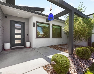 4315 N Dapple Gray Road - Photo Thumbnail 86