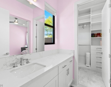 4315 N Dapple Gray Road - Photo Thumbnail 62