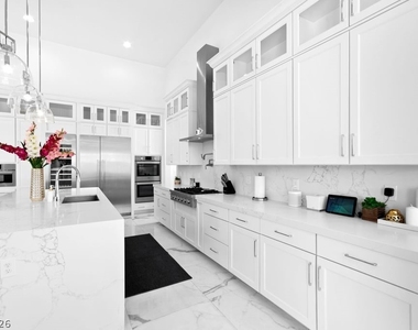 4315 N Dapple Gray Road - Photo Thumbnail 64