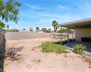 2102 E Russell Road - Photo Thumbnail 25