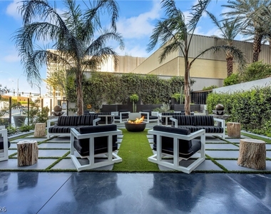 4471 Dean Martin Drive - Photo Thumbnail 26
