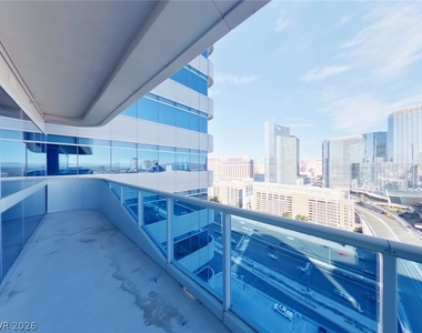 4471 Dean Martin Drive - Photo Thumbnail 20