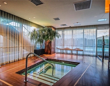 4471 Dean Martin Drive - Photo Thumbnail 27