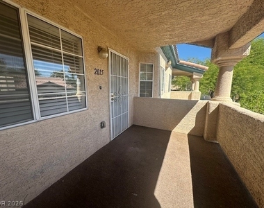 8410 Eldora Avenue - Photo Thumbnail 9
