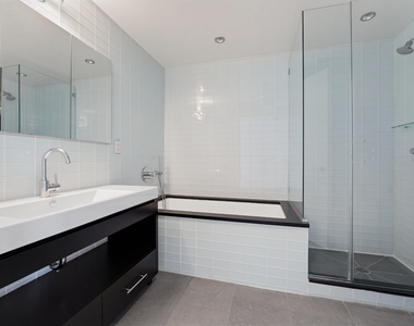 554 West 54th Street - Photo Thumbnail 5
