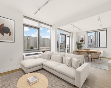 554 West 54th Street - Photo Thumbnail 3