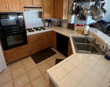 3316 Diego Bay Circle - Photo Thumbnail 7