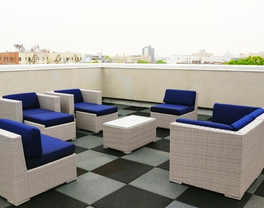8 Fairview Place - Photo Thumbnail 9