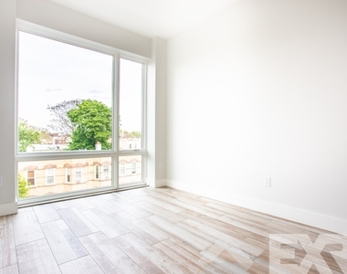 8 Fairview Place - Photo Thumbnail 6