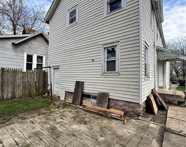 510 6th Street - Photo Thumbnail 10