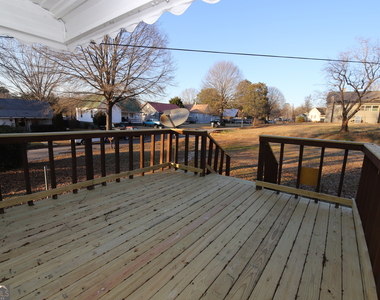 201 Jennings Street - Photo Thumbnail 19