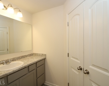 85 Chastain Circle - Photo Thumbnail 24