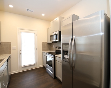 85 Chastain Circle - Photo Thumbnail 17