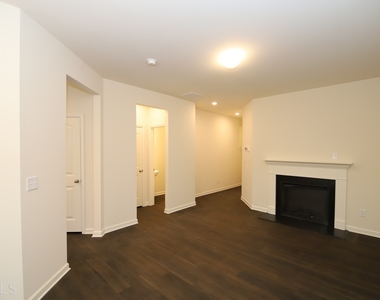 85 Chastain Circle - Photo Thumbnail 1