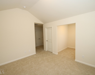85 Chastain Circle - Photo Thumbnail 10