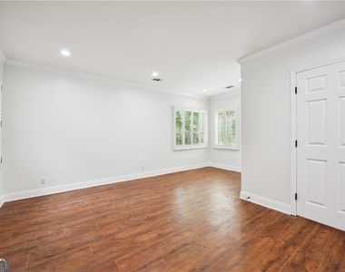 1249 Goodwin Road Ne - Photo Thumbnail 14