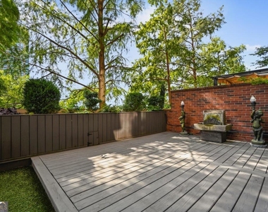3180 Mathieson Drive - Photo Thumbnail 12
