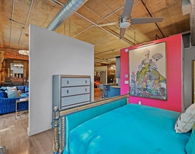 3180 Mathieson Drive - Photo Thumbnail 5