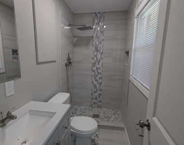 4308 Sheppard Drive - Photo Thumbnail 10