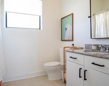 384 Ralph Mcgill Boulevard - Photo Thumbnail 21