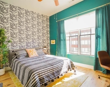 384 Ralph Mcgill Boulevard - Photo Thumbnail 13