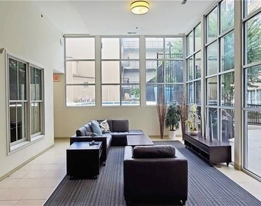384 Ralph Mcgill Boulevard - Photo Thumbnail 24