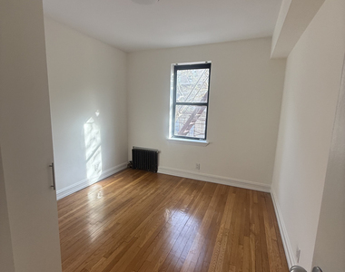 1680 York Avenue - Photo Thumbnail 6