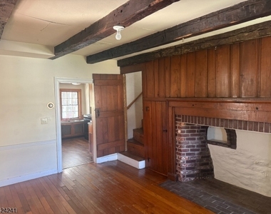 7 James St - Photo Thumbnail 2