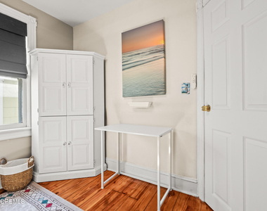 49 Franklin Avenue - Photo Thumbnail 43