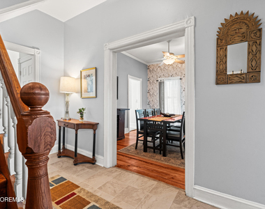 49 Franklin Avenue - Photo Thumbnail 11