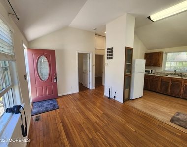21 Coolidge Drive - Photo Thumbnail 5
